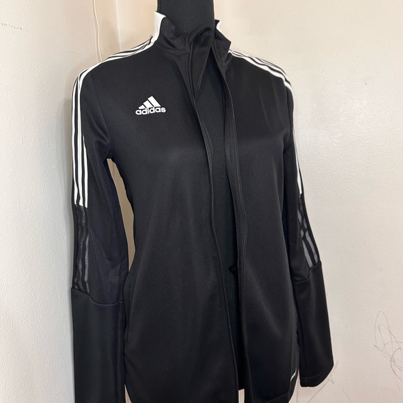 adidas Jackets & Blazers - Adidas zip up jacket